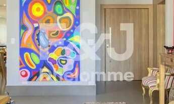 Imagem: Apartamento com 198.0 m², à venda no bairro