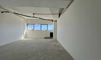 Imagem 4: Sala comercial localizada no 7th Avenue com 36 metros privativos