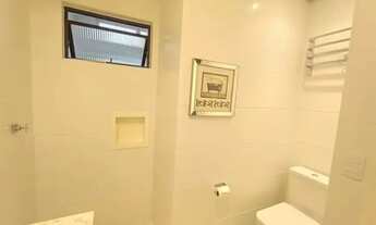 Imagem 7: Apartamento reformado de um dormitório na Praia da Enseada