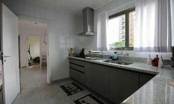 Imagem 6: Apartamento para venda tem 297 metros quadrados com 4 quartos em Vila Congonhas - São Paul