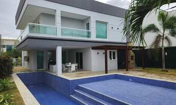 Imagem 4: Casa de condomínio para aluguel possui 368 metros quadrados com 4 quartos