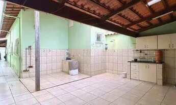 Imagem 3: Casa individual, plana, lote 180m², 03 quartos, suíte, 02 vagas, bairro Europa - Contagem