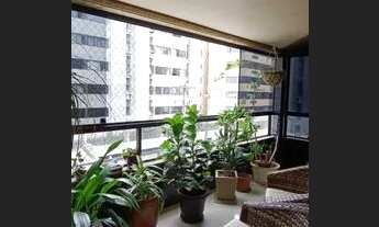 Imagem 2: Apartamento para venda com 235 metros quadrados com 4 quartos em Ponta Verde - Maceió - AL