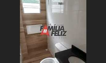 Imagem 6: Casa sobreposta baixa com quintal em L para venda em Praia Grande, Melvi, zona 03