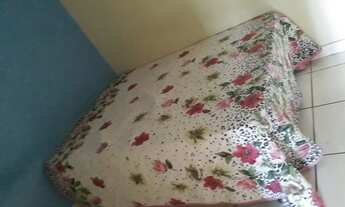 Imagem 2: Alugue-se Kitnet mobiliada de 1 quarto com banheiro