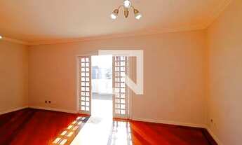 Imagem 4: Casa para Aluguel - Jardim Monte Kemel, 3 Quartos, 200 m2