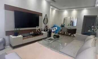 Imagem 4: REFORMADO, 3 QUARTOS COM VAGA NO LEBLON!