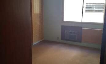 Imagem 6: Oportunidade - Apto de 2 quartos com dependência - Copacabana - Posto 5