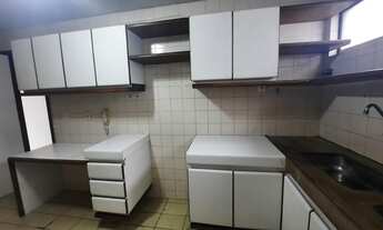 Imagem 6: Apartamento para venda possui 196 metros quadrados com 4 quartos nos Aflitos Aflitos - Rec