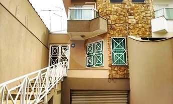 Imagem: Sobrado amplo e de alto padrão a Venda