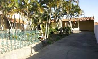 Imagem 2: Casa independente, 05 quartos e com piscina