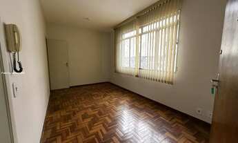 Imagem 2: Apartamento para Venda em Belo Horizonte, Sagrada Família, 2 dormitórios, 2 banheiros, 1 v