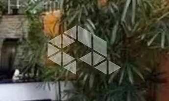 Imagem 2: Casa Triplex a venda com 6 quartos, 3 suítes no bairro Lourdes em Santa Maria -RS