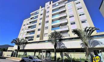 Imagem 2: Apartamento com 2 dormitórios, sendo uma suíte, sacada com churrasqueira,1 vaga, na Trinda