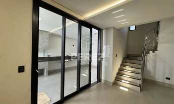 Imagem 6: Sobrado no Bairro Monte Castelo