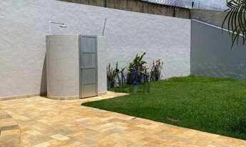 Imagem 3: Casa com 3 Quartos no Lago Sul Bauru Suítes e Ampla Área Externa