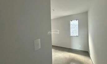 Imagem 7: Com aprox 70m², o imovel possui 02 dormitórios, sendo 01 suíte, sala de estar, cozinha e s