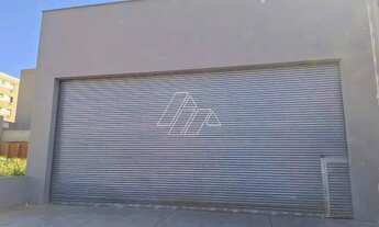 Imagem: Barracão com 420 m², 2 banheiros, escritório