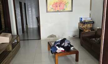 Imagem 3: Casa 3 quartos - porteira fechada