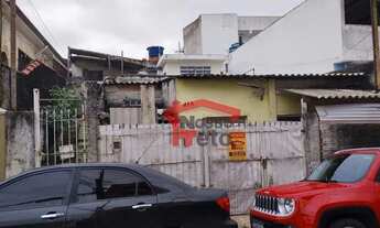 Imagem: Terreno à venda c/ casa velhas por R$ 590.000