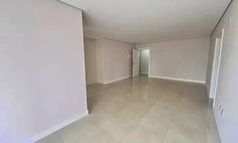 Imagem 3: Apto com Ampla Sacada Gourmet 3 dorms. 1 suíte 2 vagas no Pio X