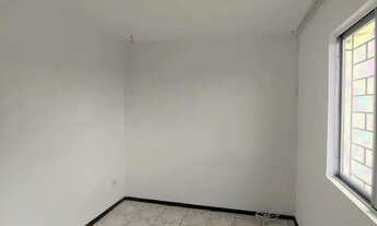 Imagem 7: Sobrado para Locação em Curitiba, Bairro Alto, 3 dormitórios, 1 suíte, 2 banheiros, 2 vaga