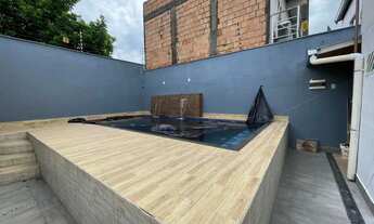 Imagem: Casa COM 3 Quartos - Vaga de Garagens para