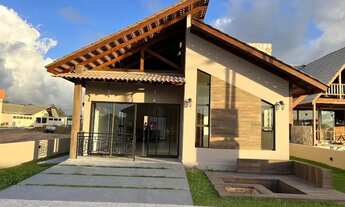 Imagem: Casa á venda no condomínio Monte Cerejeiras