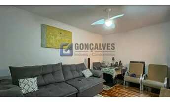 Imagem 2: Sobrado à venda no bairro Vila Floresta em Santo André/SP, com 240 e 4 Quartos sendo 1 suí