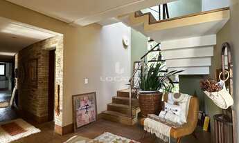 Imagem 15: Casa Alto Padrão para Locação com Lazer Completo e 4 Suítes