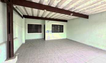 Imagem 2: Casa à venda em Praia Grande no bairro Caiçara com 1 Dormitório