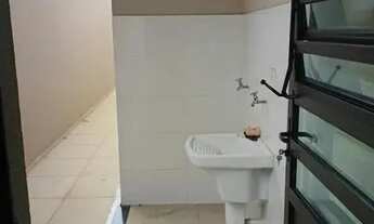 Imagem 2: Casa com 1 Quarto(s) e 1 banheiro(s) para Alugar, 50 m² por R$ 2100 / Mês