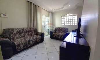 Imagem 3: 03 Quartos sendo 01 suite