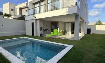 Imagem 2: Alphaville Litoral Norte 2, Casa à Venda com 4 Suítes, 240m², Pé-Direito Duplo, Varanda Go