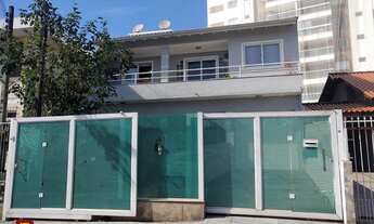 Imagem: Casa com 2 aptos amplos em Barreiros