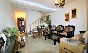 Imagem 2: PORTO ALEGRE - Casa Padrão - Hípica