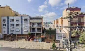 Imagem 7: Apartamento para venda possui 66 metros quadrados com 2 quartos em Azenha - Porto Alegre
