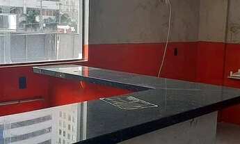 Imagem 7: Ponto comercial na Alcindo cacela com mundurucus, altos