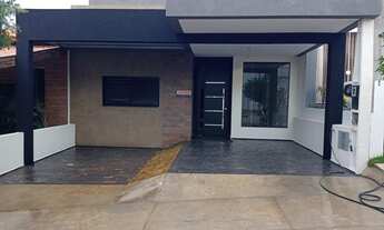 Imagem 1: Casa em Condomínio para Venda em Sorocaba, Horto Florestal, 3 dormitórios, 1 suíte, 2 banh