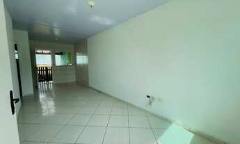 Imagem 5: CASA DE FRENTE PARA RUA EM PIRAQUARA, PLANTA LARANJEIRAS