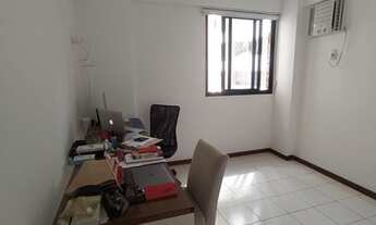 Imagem 3: Apartamento para venda com 80 metros quadrados com 3 quartos em Itaigara - Salvador - BA