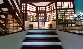 Imagem 6: Casa de condomínio para venda possui 700 metros quadrados com 6 quartos