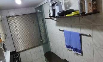 Imagem 6: Apartamento para venda possui 45 metros quadrados com 2 quartos em Cidade Industrial - Cur