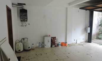 Imagem 7: Sobrado para aluguel possui 291 metros quadrados com 3 quartos em Teresópolis - Porto Aleg