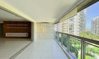 Imagem 7: Lindo Apartamento Decorado no Santa Mônica Jardins Condomínio Club Barra da Tijuca de 260m