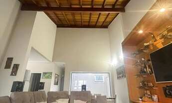 Imagem 4: Casa com 3 Suítes, 1 Closet - Condominio Flamboyant