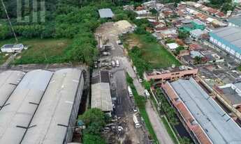 Imagem 2: Terreno 17.000m² Ótimo para Empresas/ Ótima localização no Aleixo