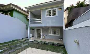 Imagem: Casa de condomínio para aluguel tem 160