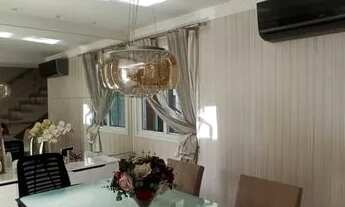 Imagem 5: Casa de condomínio sobrado para venda tem 250 metros quadrados com 5 quartos