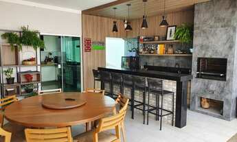 Imagem 3: Térrea para venda com 360 metros quadrados com 3 quartos em Santa Mônica - Uberlândia - MG